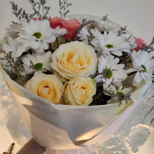 Букет с ромашками