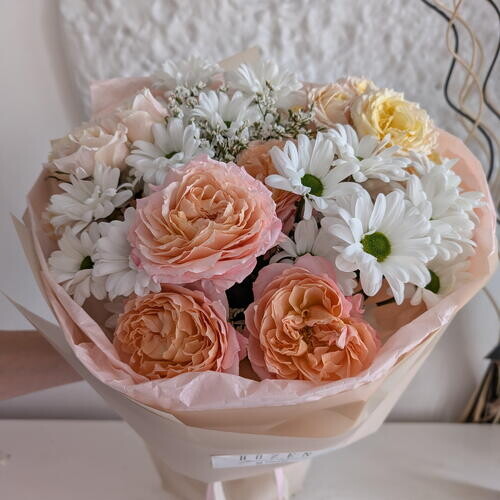 Букет с ромашками