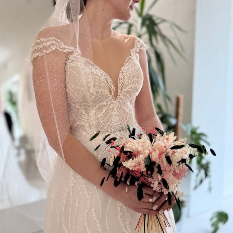 Букет невесты  из стабилизированных цветов #1