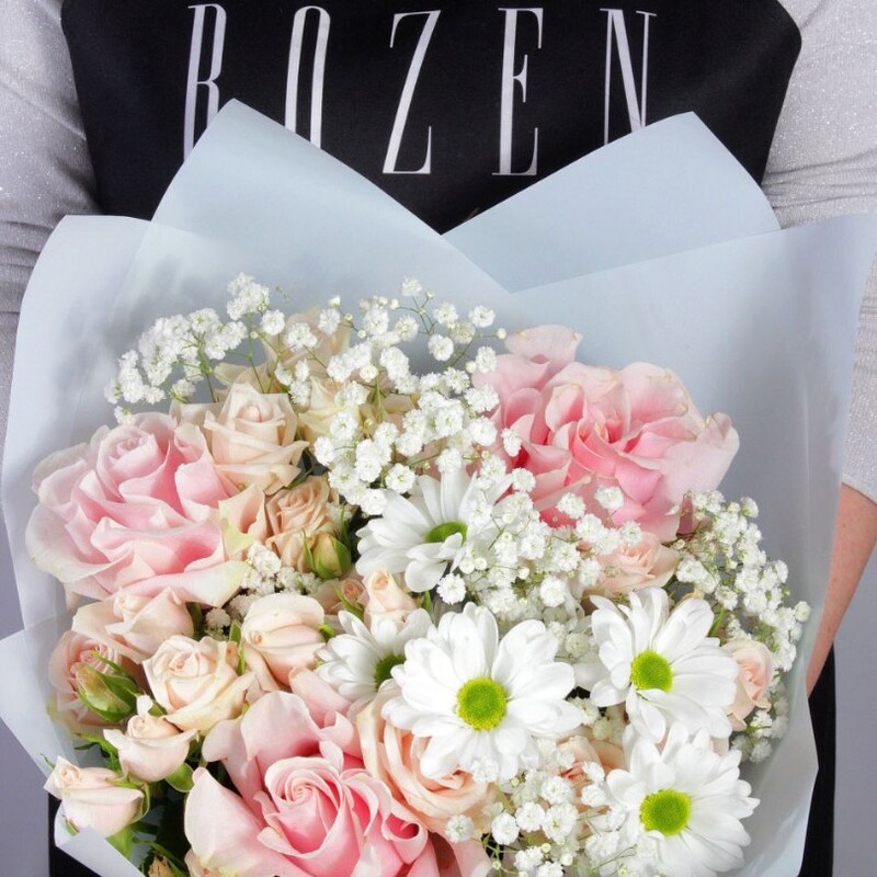 Букет розы и ромашки