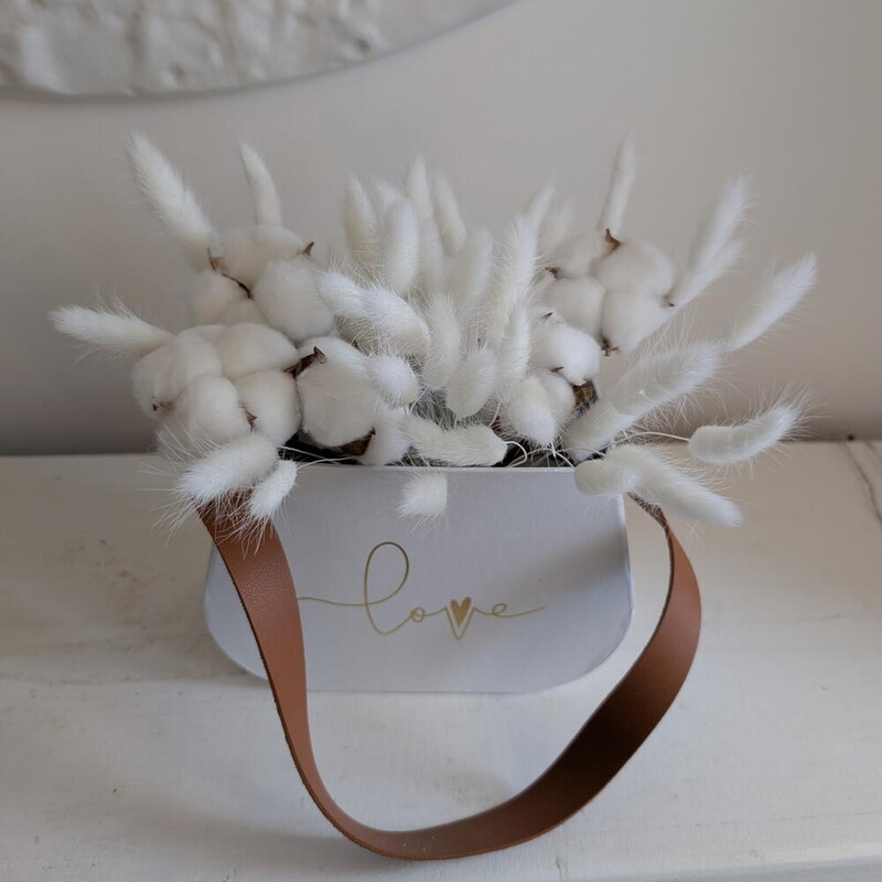 Сумочка с хлопком и лагурусом