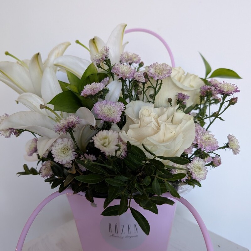 Сумочка с лилиями